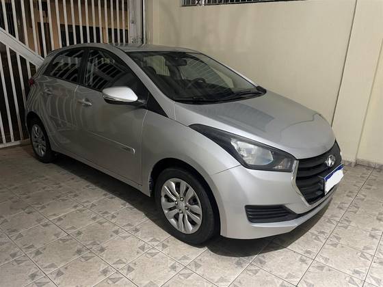 HYUNDAI HB20 1.0 COMFORT 12V FLEX 4P MANUAL HYUNDAI HB20 1.0 COMFORT 12V FLEX 4P MANUAL
